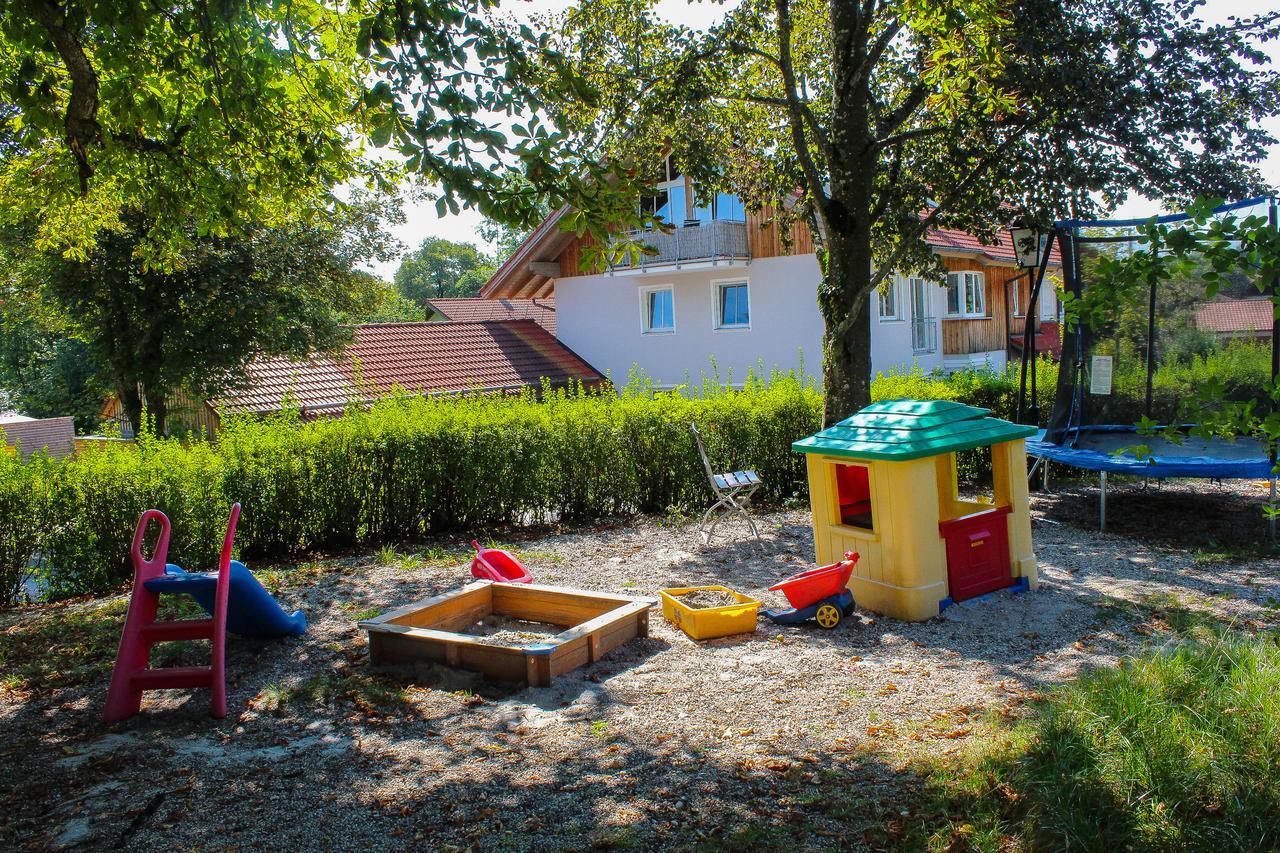 Hotel Gasthof Jagerwirt Hohenschäftlarn Esterno foto